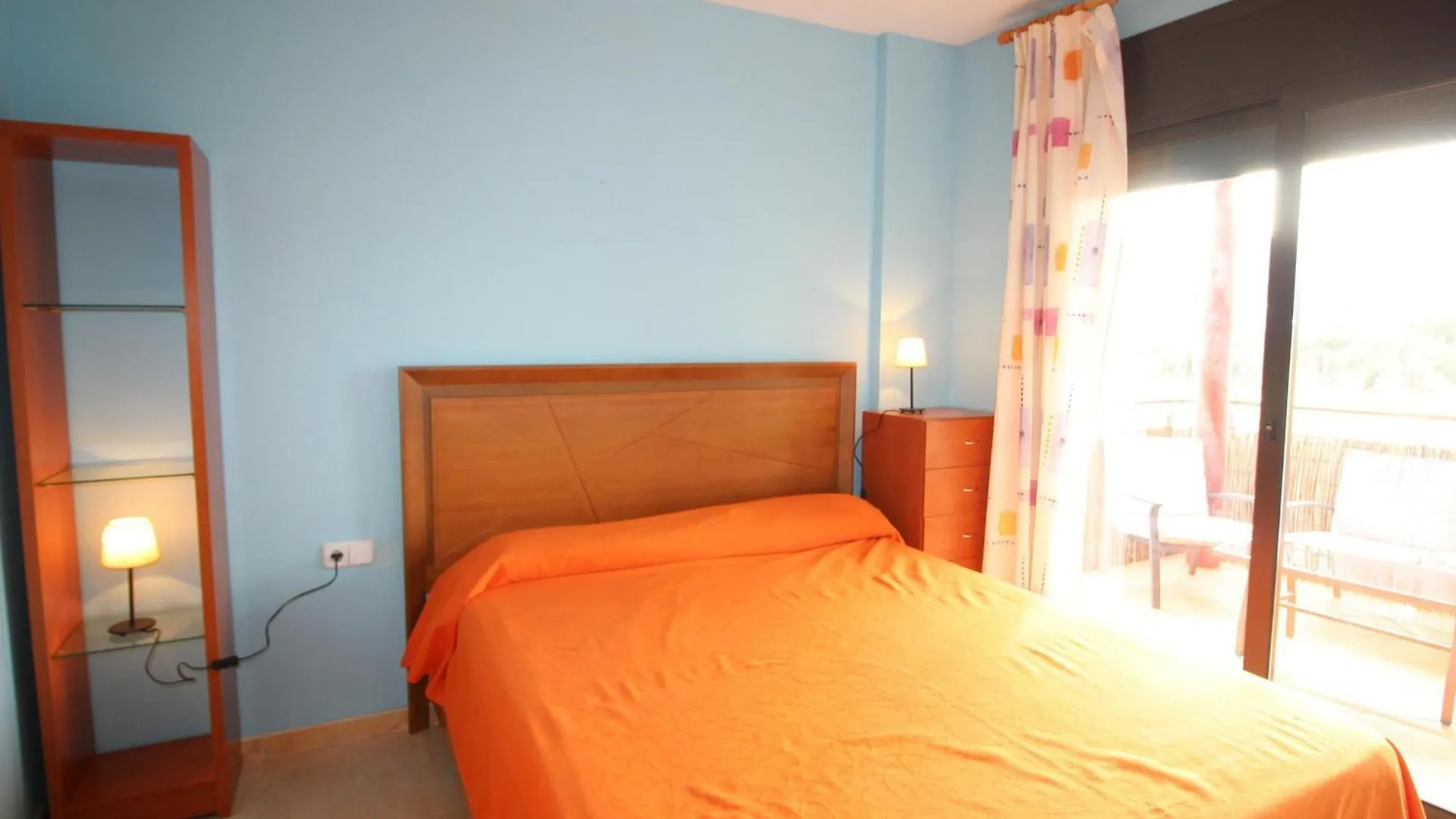 Sant Jordi - Apartamento Con Vistas La Montana, Piscina Comunitaria Y Garaje. - Es-228-44 Llanca Apartment